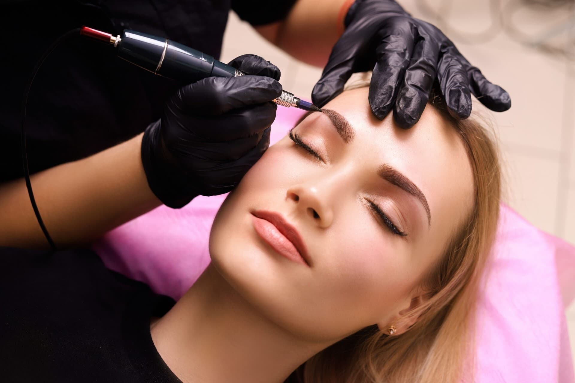 Eyelash Extension Certification Course